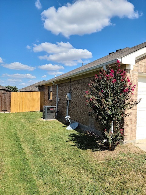 Gutter Installation Job In Saginaw TX 