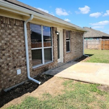 Gutter Installation Job In Saginaw TX 